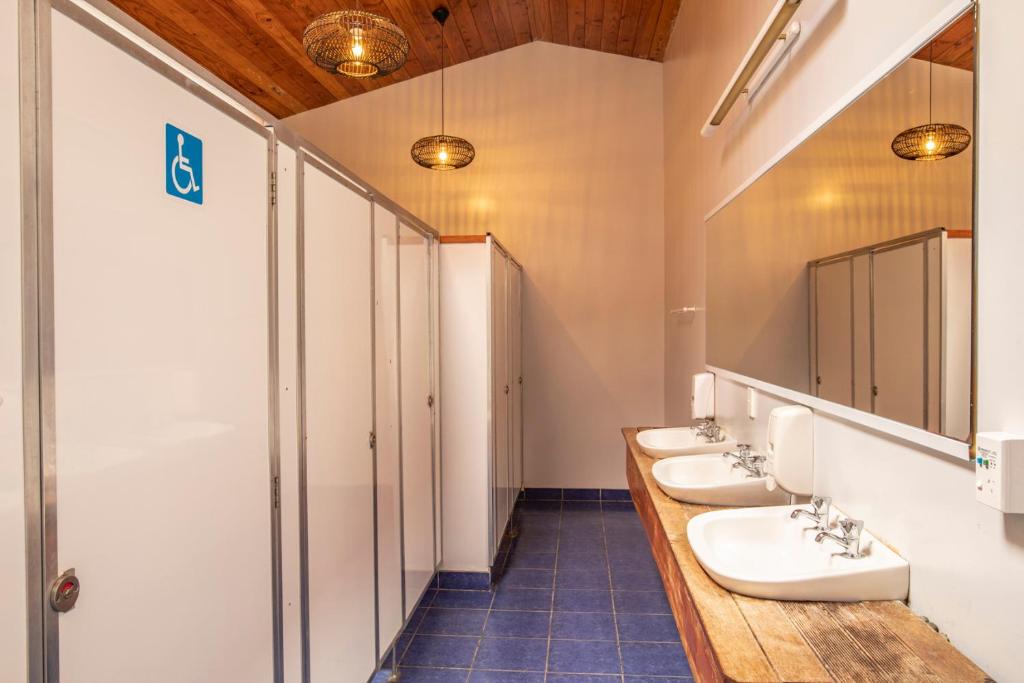 Dusky Lodge - Resim 3