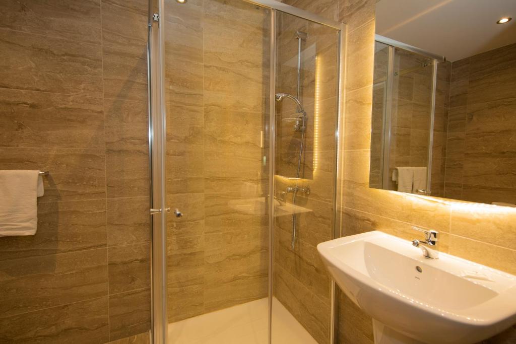 Koupelna v ubytování Relax Inn Hotel