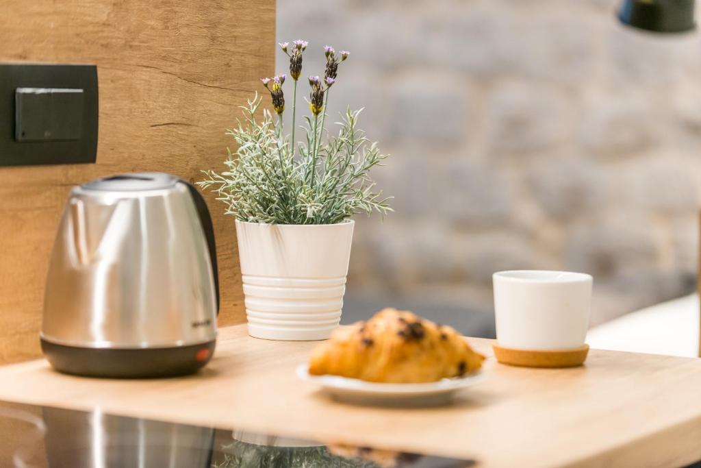 Studios & Apartments Porto - 6