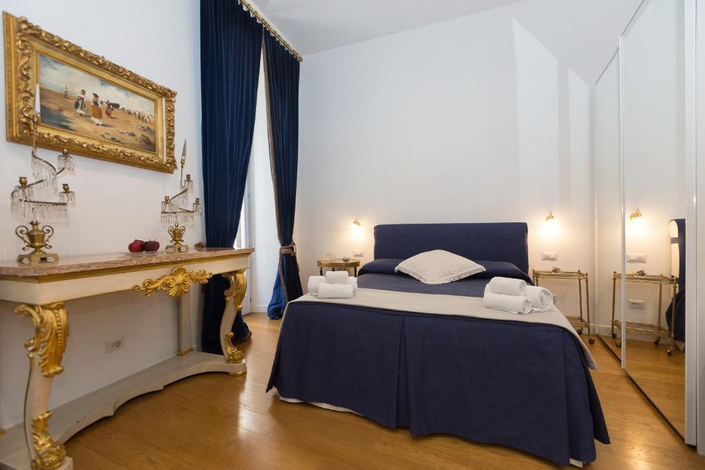 Amazing Piazza Venezia Suites - Deluxe Studio Apartment With Balcony