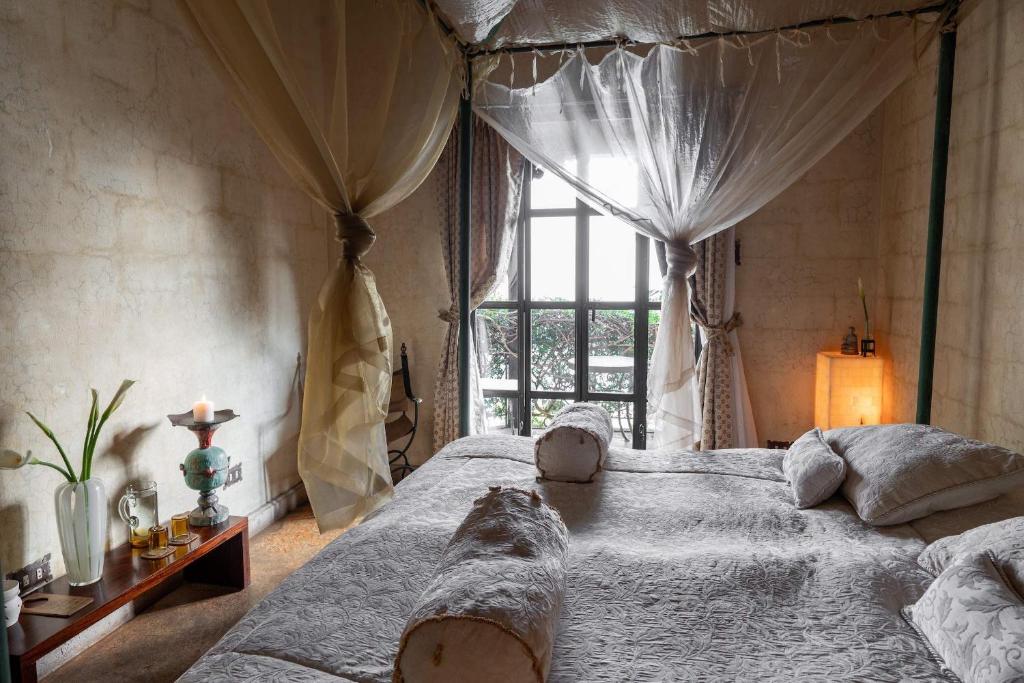 Casa Prana Hotel in Atitlan - King Suite