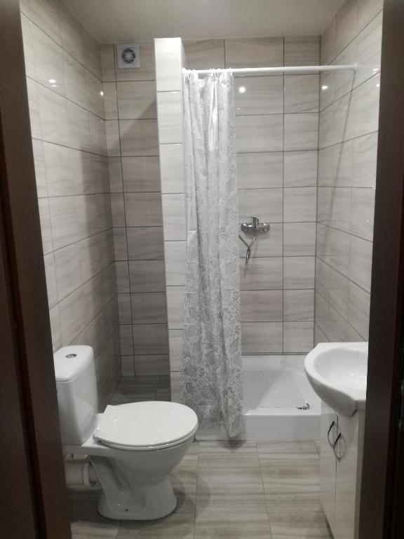 Kúpeľňa v ubytovaní Pokoje gościnne Alicja