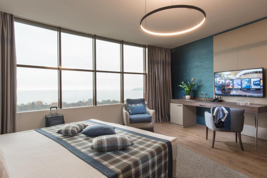 Rosslyn Dimyat Hotel Varna - Executive Double Room With Sea View - High Floor
