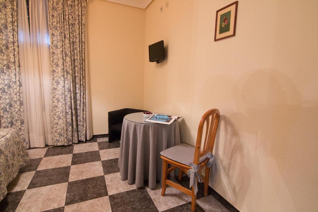 Hostal Santa Ana - Habitación Doble