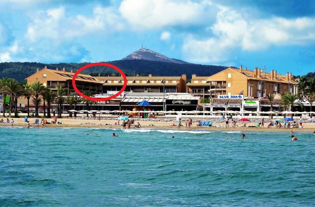 Fotografie z fotogalerie ubytování Luxury Apartment 1st line Javea Arenal Beach v destinaci Jávea
