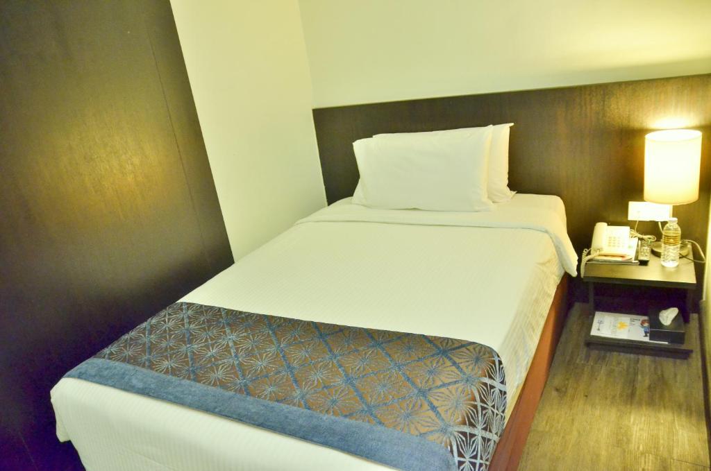 Vivo Hotel - Single Room
