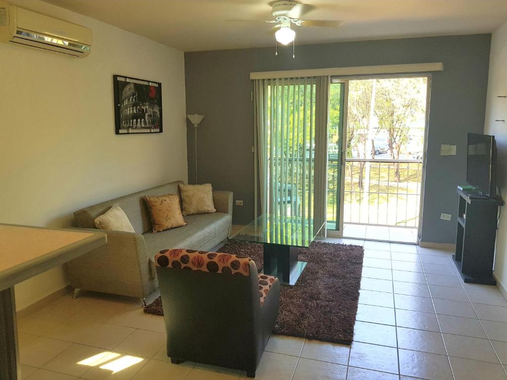 Contry La Silla Apartments zona tec - Nuevo Sur - Appartement Met Balkon