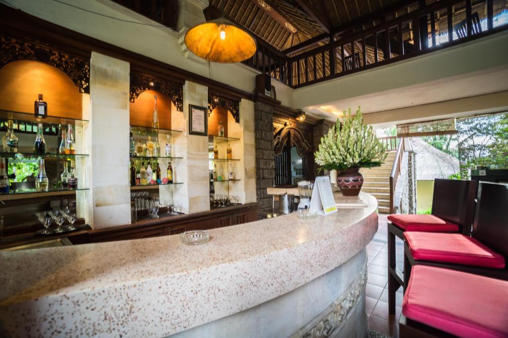 Posezení v ubytování Kori Ubud Resort, Restaurant & Spa