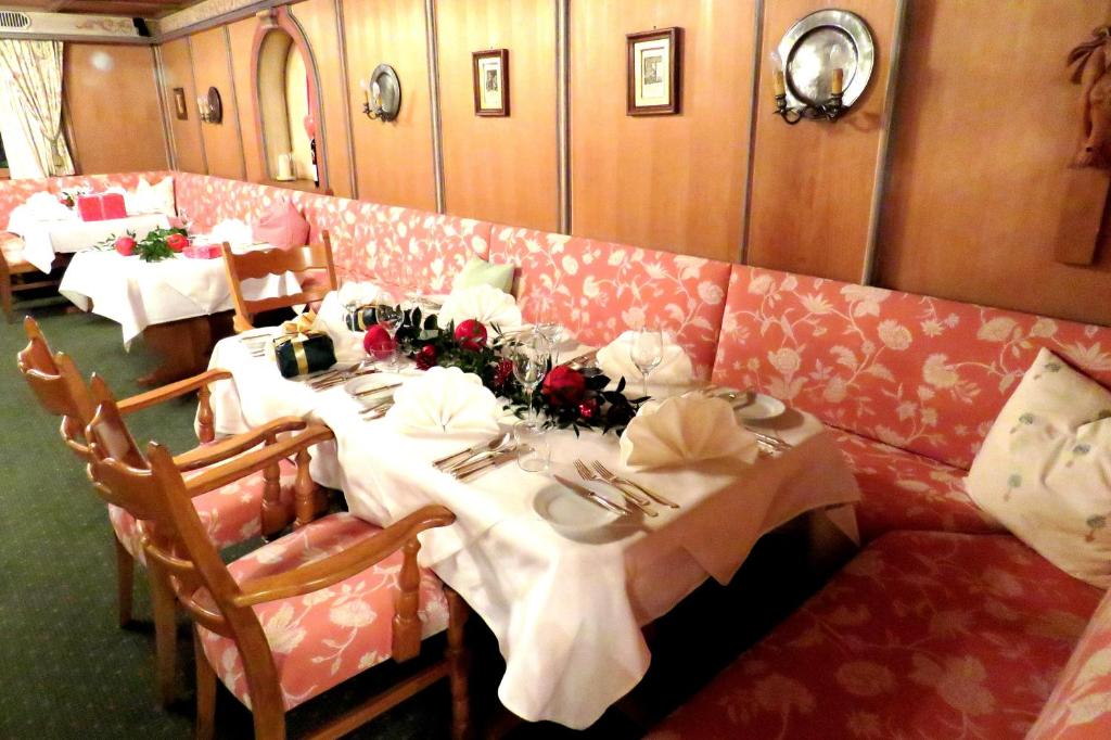 Posezení v ubytování Hotel Hirlanda