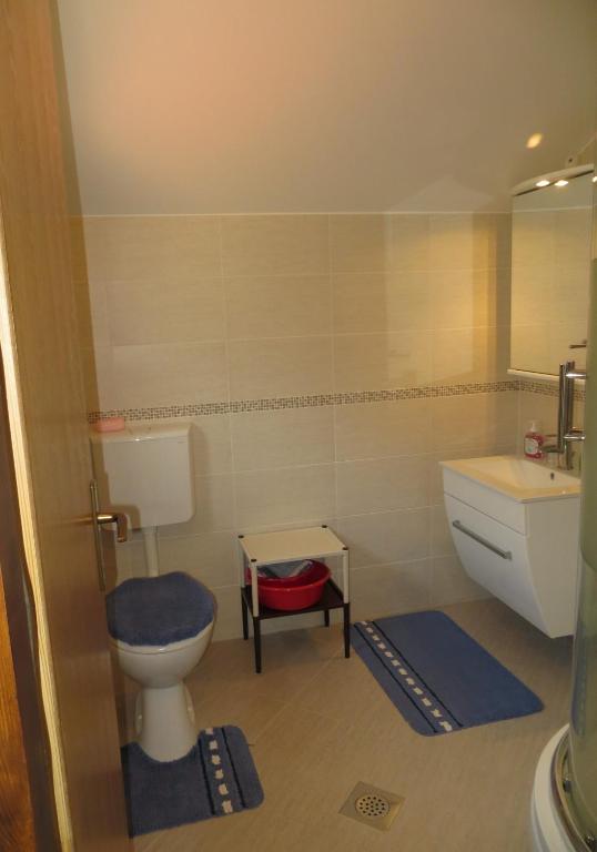 Kúpeľňa v ubytovaní Apartmani Gracijela