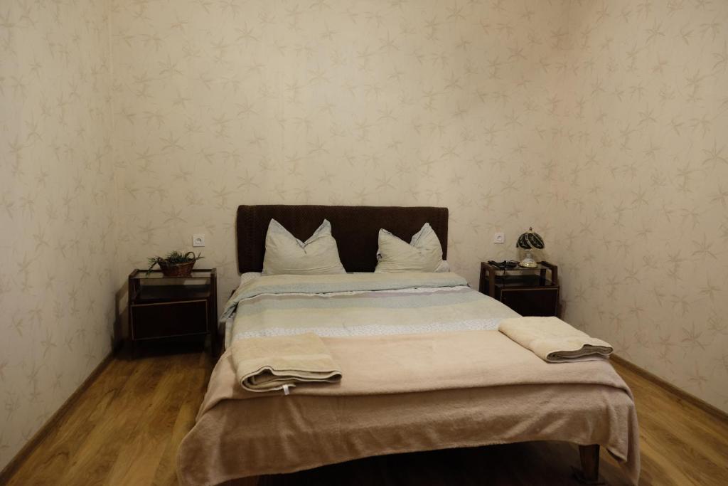Postel nebo postele na pokoji v ubytování Mia B&B Old Tbilisi