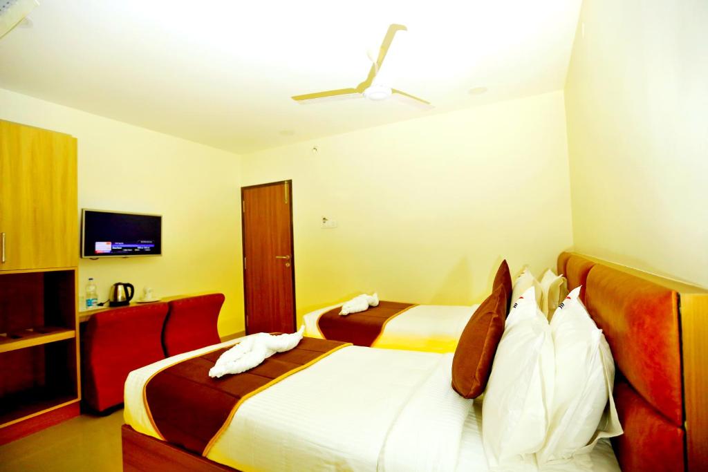 HOTEL KEK GRAND PARK - Superior Twin Room
