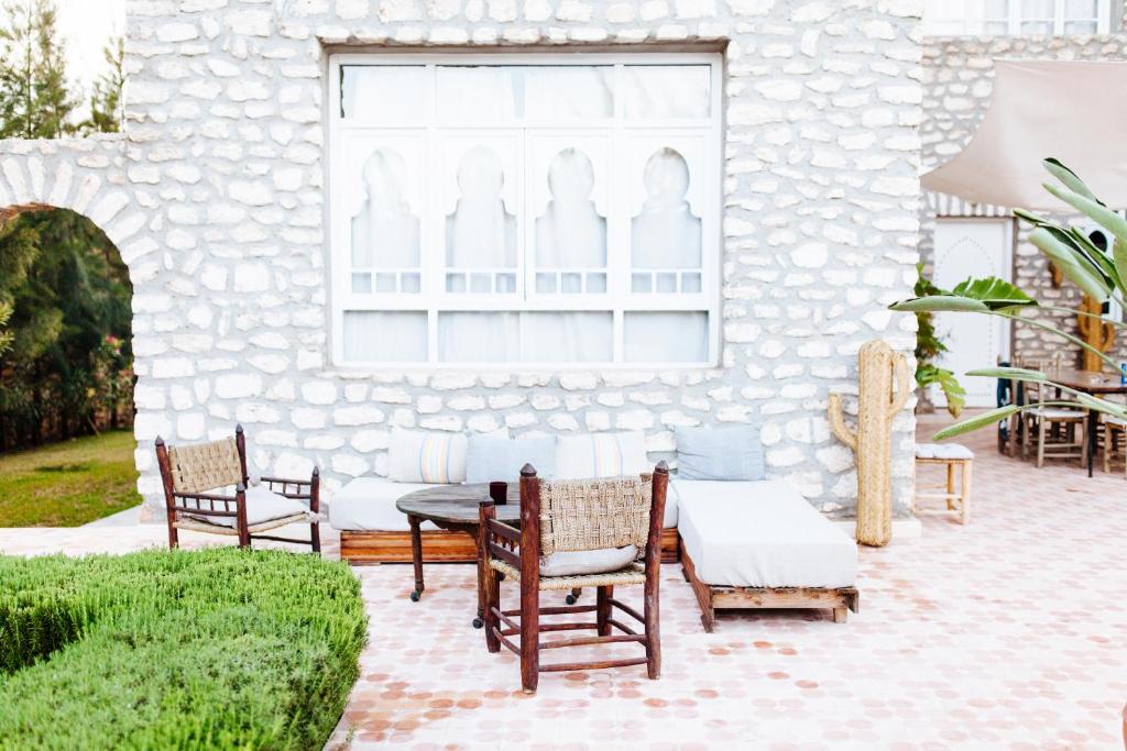 Posezení v ubytování La Maison des Ailleurs