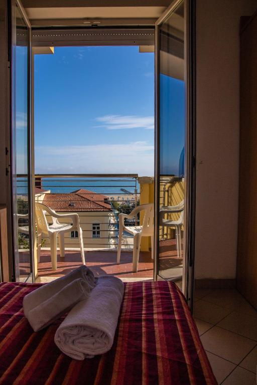 Nespecifikovaný výhled na moře nebo výhled na moře při pohledu z hotelu