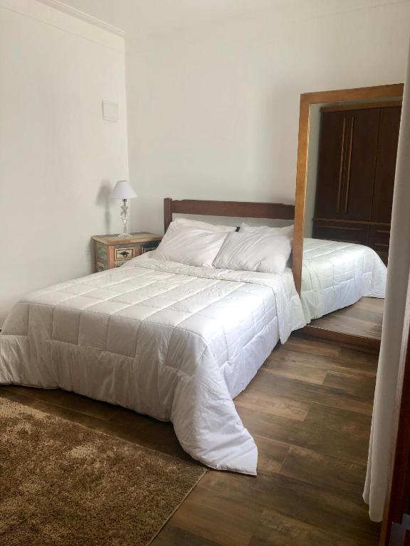 Guest House Recanto da Montanha - Habitación Doble Con Baño Compartido