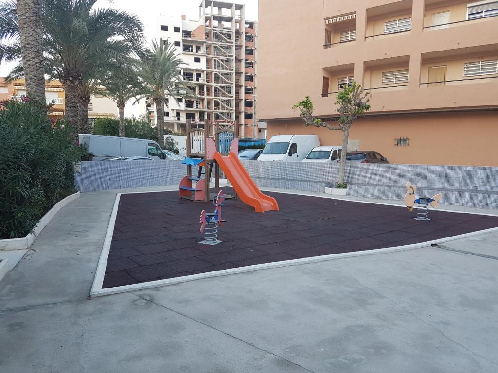 Barbacoa Villaedu i La Pobla de Farnals – uppdaterade priser ...