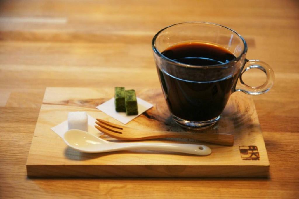 Nápoje v ubytování Saku Cafe