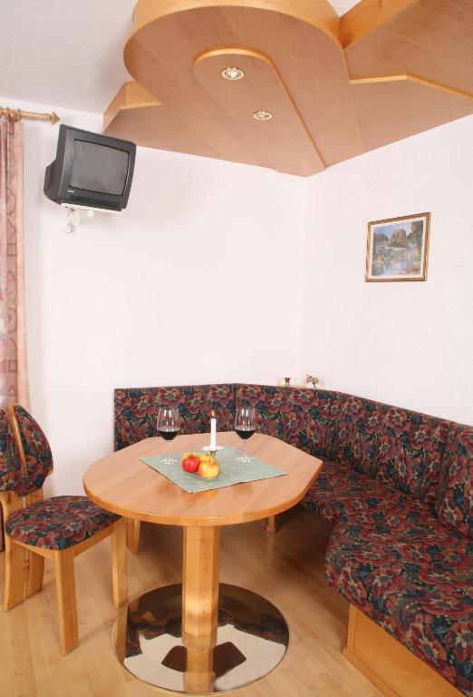 Posezení v ubytování Gästehaus Ortner