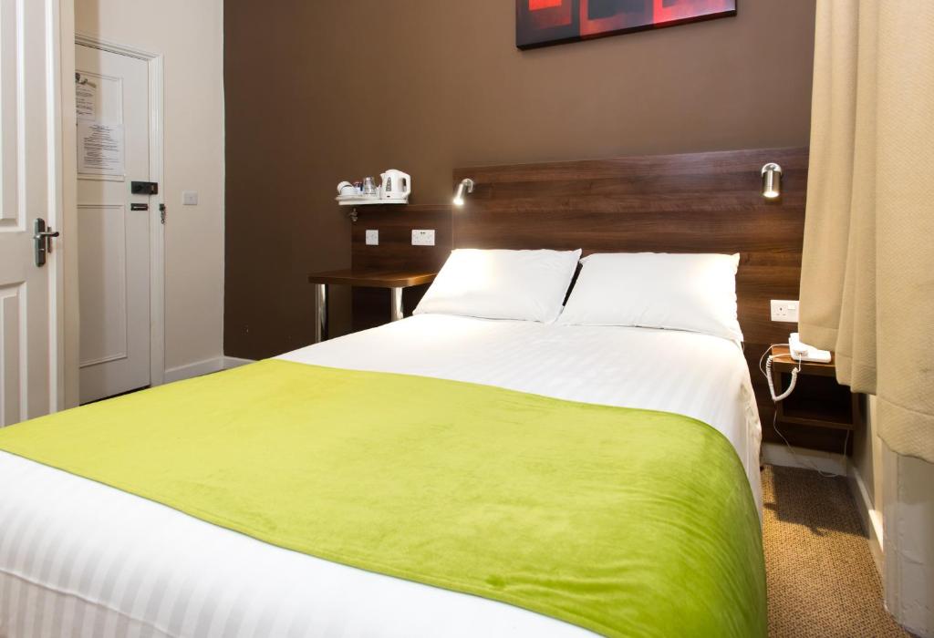 Marble Arch Inn - Resim 32