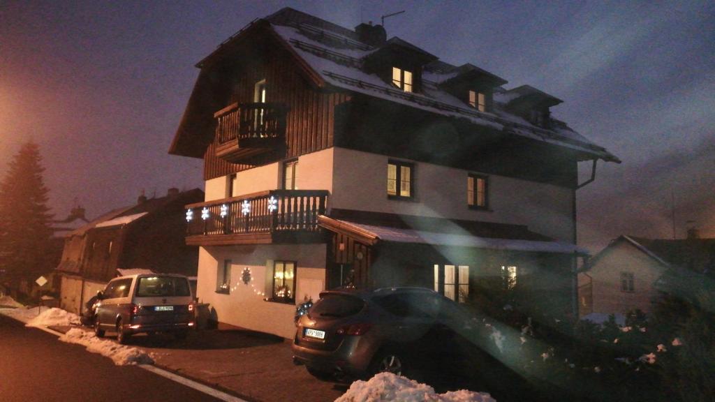 Budova, kde se apartmán nachází