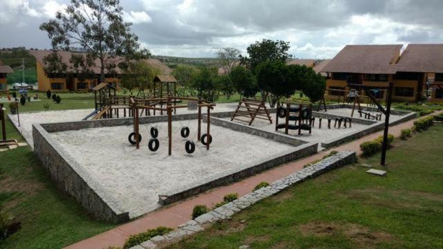  WINTERVILLE FLATS E BANGALÔS