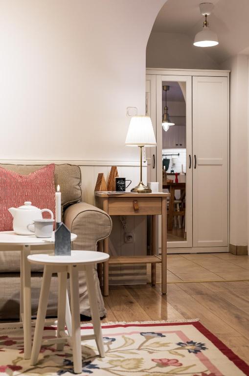 Posedenie v ubytovaní ZAKOHOME- Apartament Skocznia