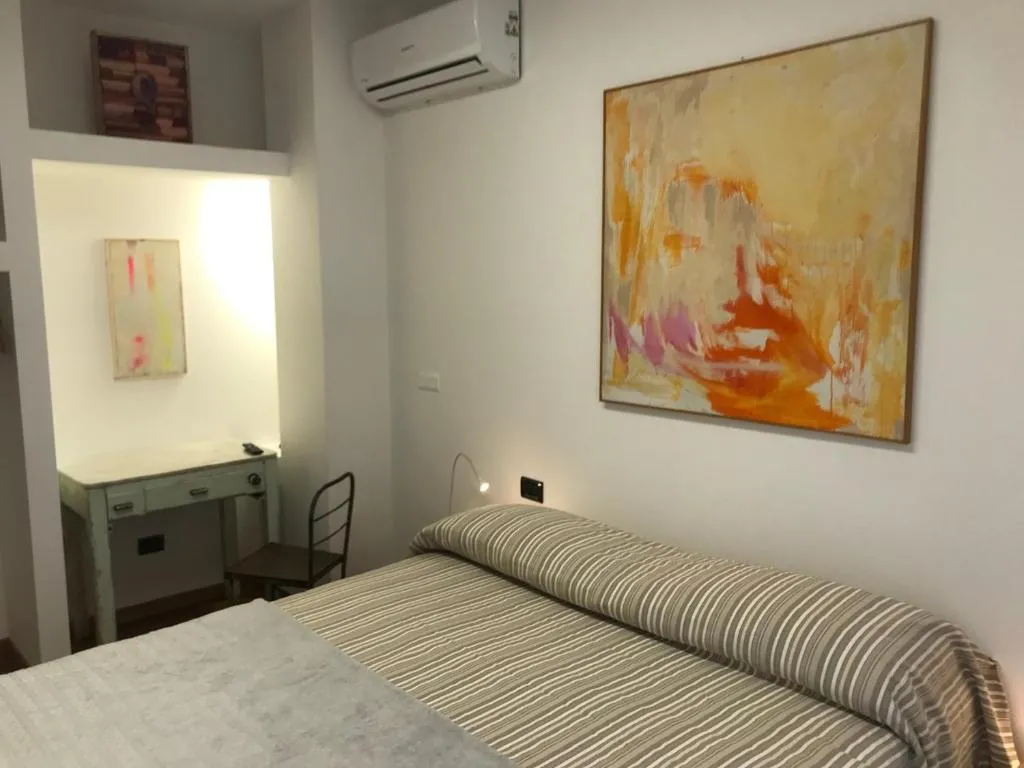 Camere Delle Rose, Milano, Italia