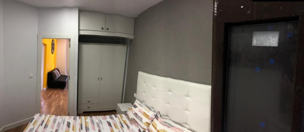 Postel nebo postele na pokoji v ubytování Plaza del Campo del Príncipe
