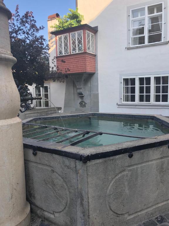 Πισίνα στο ή κοντά στο Good4Yew BnB