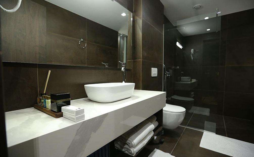 Astoria Luxury & SPA - Tweepersoonskamer Met Balkon