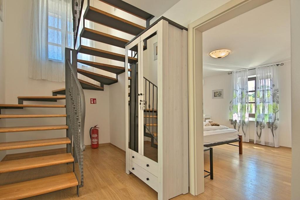 Fotografie z fotogalerie ubytování Luxury Stone Villa Zanelli v destinaci Ližnjan