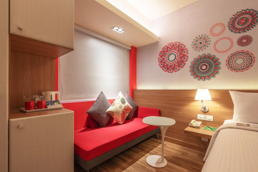 Postel nebo postele na pokoji v ubytování ibis Kolkata Rajarhat - An Accor Brand
