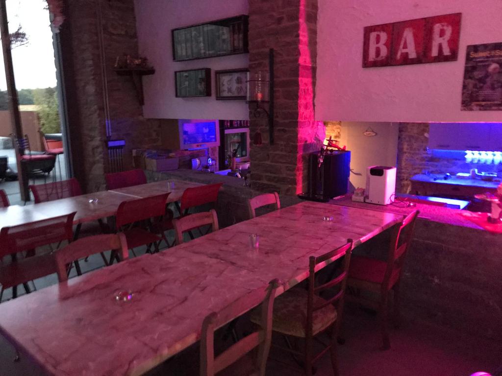 Lounge nebo bar v ubytování Barsy 34
