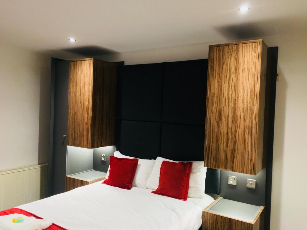 Postel nebo postele na pokoji v ubytování Hotel Express Newcastle Gateshead