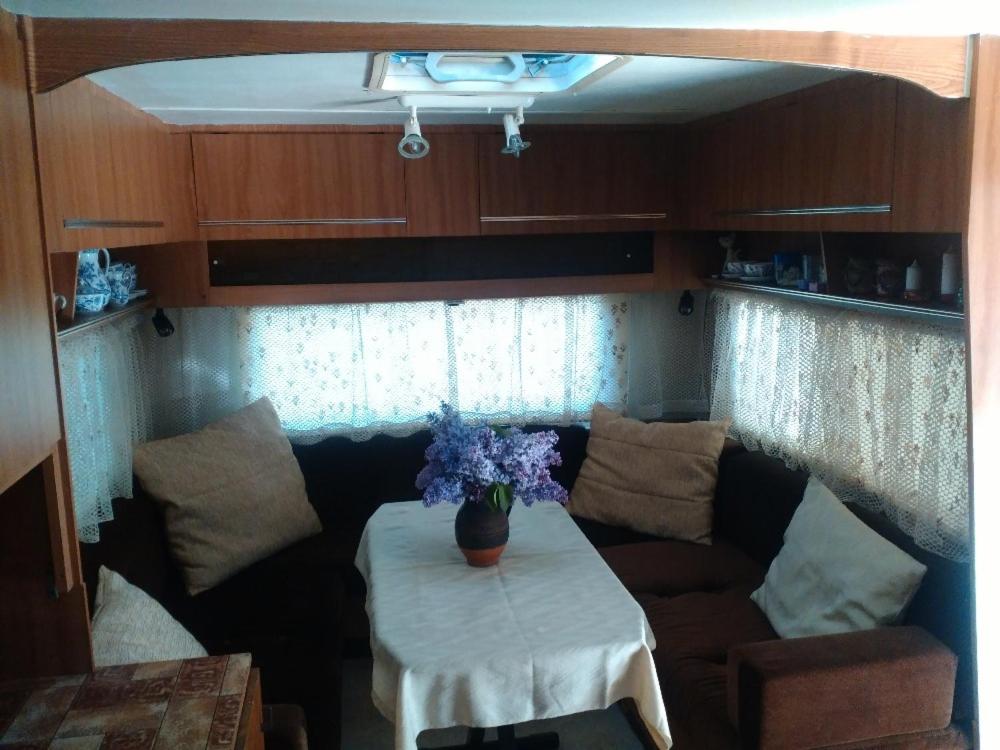 Posezení v ubytování Sykovec Karavan Sýkorka