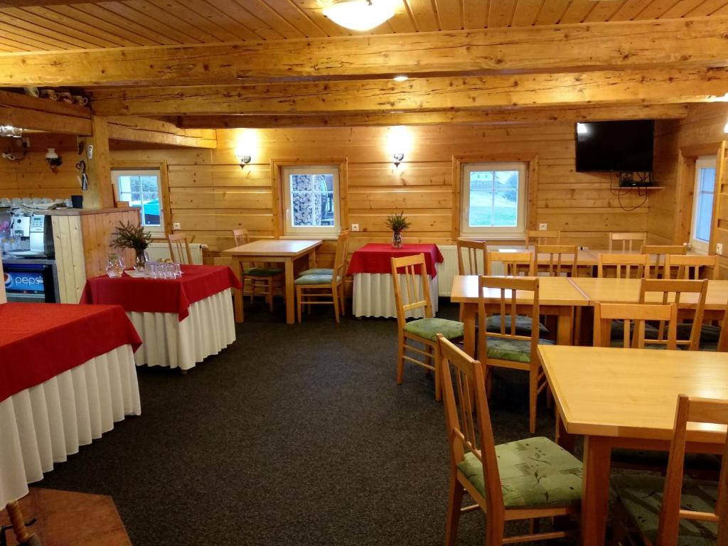 Restaurace v ubytování Horský Penzion Černava