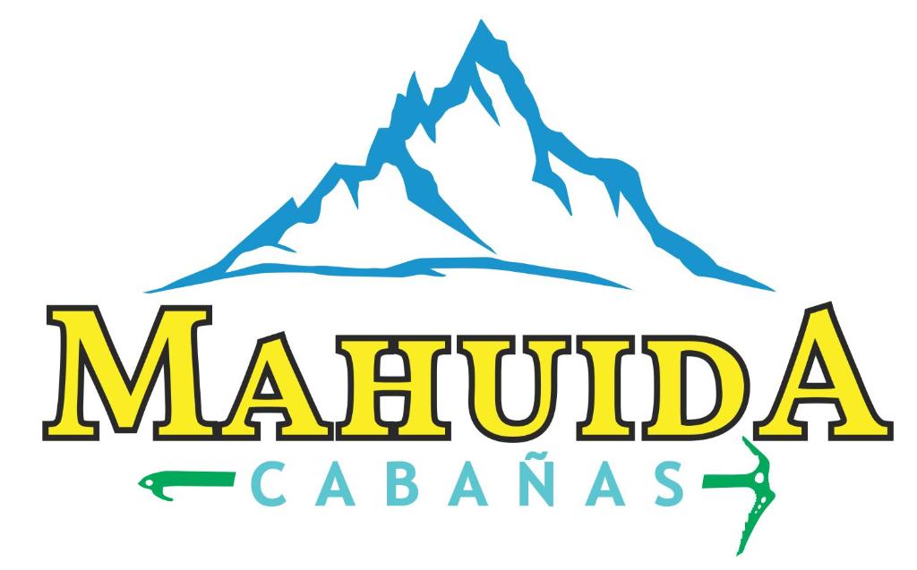 un logo de montaña con las palabras marriott cabernas en Cabañas Mahuida, en Villarrica
