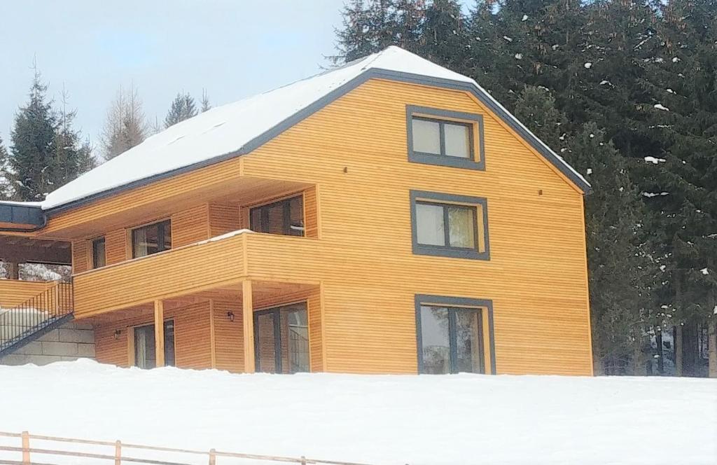 Budova, kde se apartmán nachází