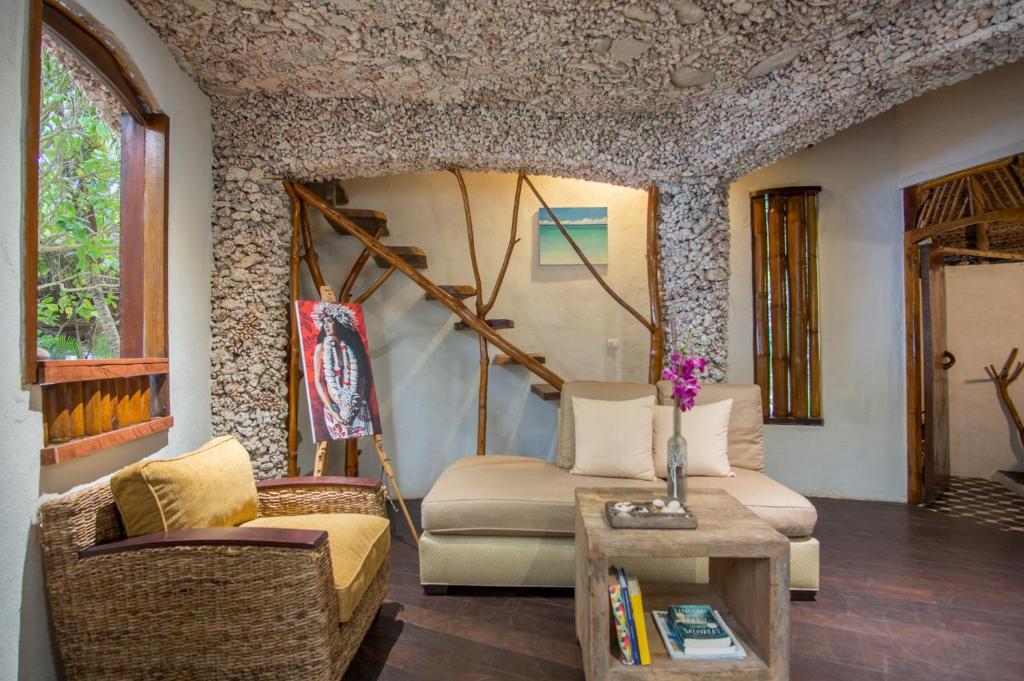 Posezení v ubytování Ninamu Resort