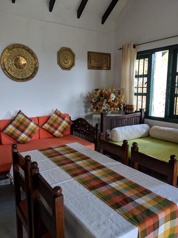 Postel nebo postele na pokoji v ubytování Florence Cottage