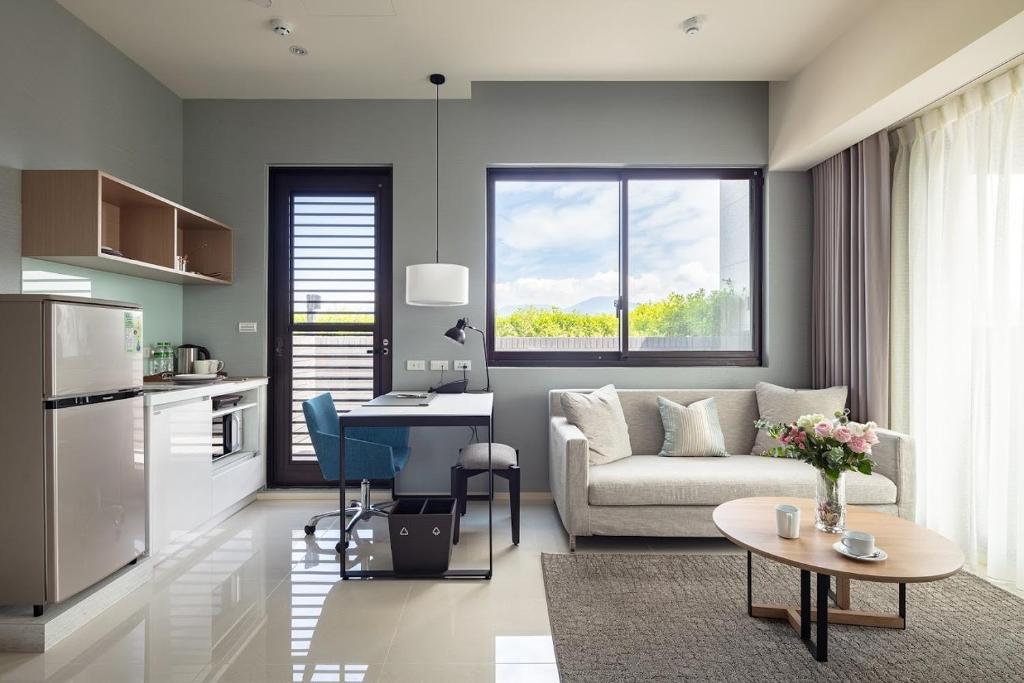 Kuchyň nebo kuchyňský kout v ubytování Jolley Hotel