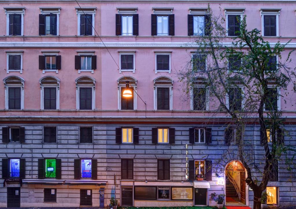 Budynek, w którym mieści się hotel