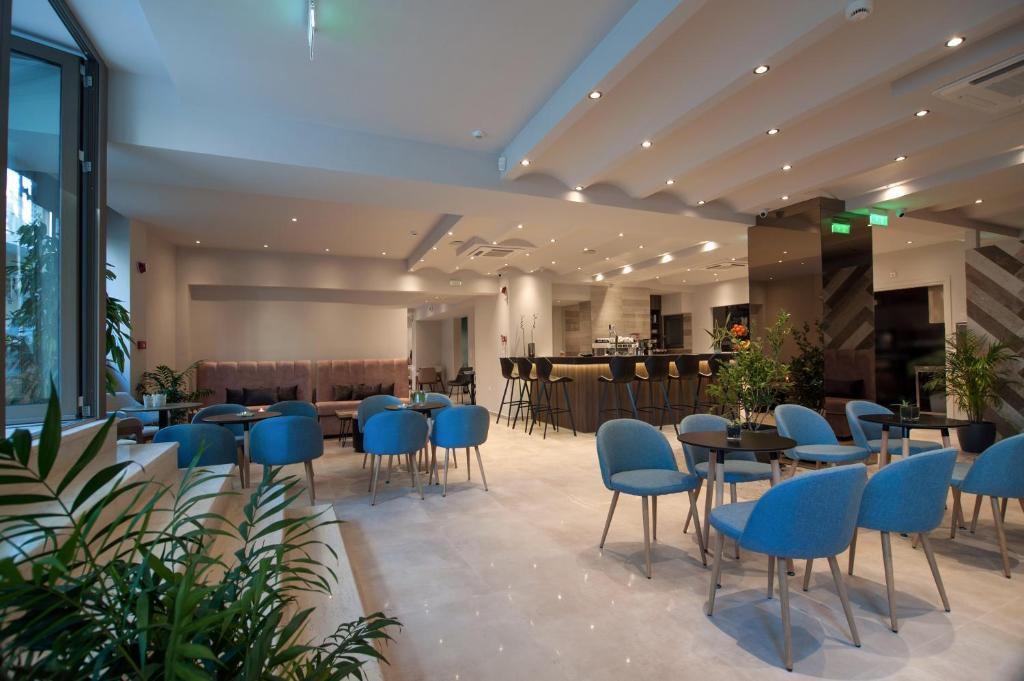 Posezení v ubytování Athens Platinum Rooms and Suites