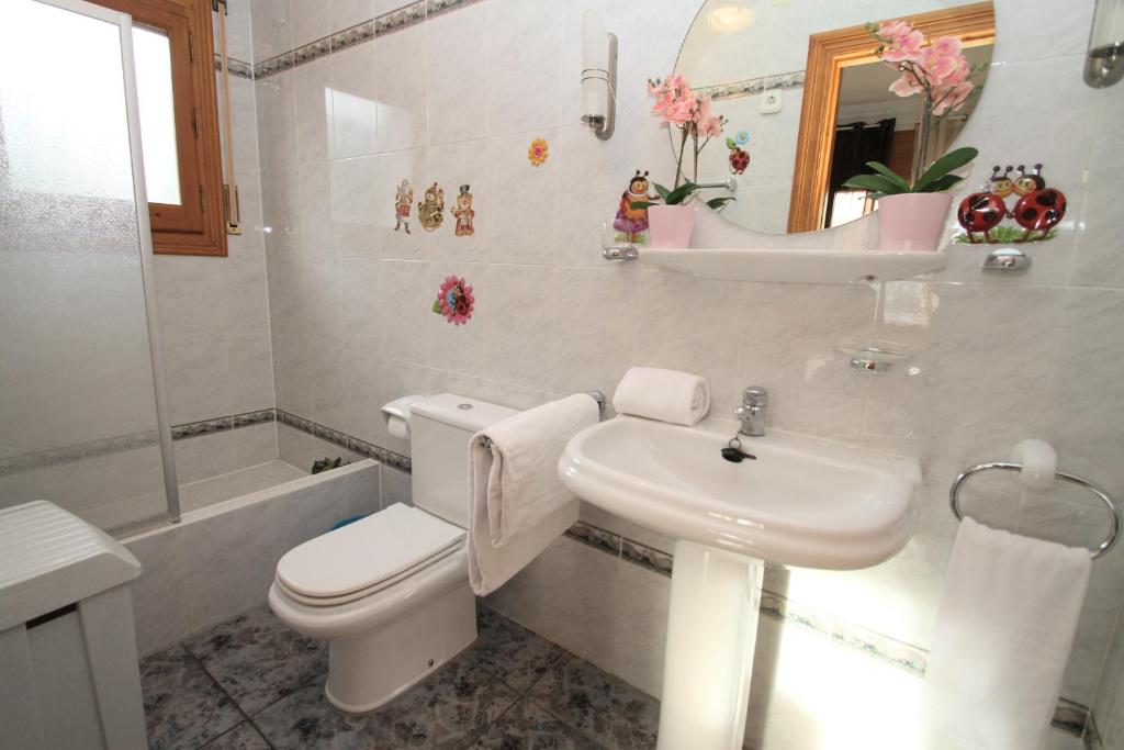Koupelna v ubytování ARENDA Villa Fortuna Miami Playa