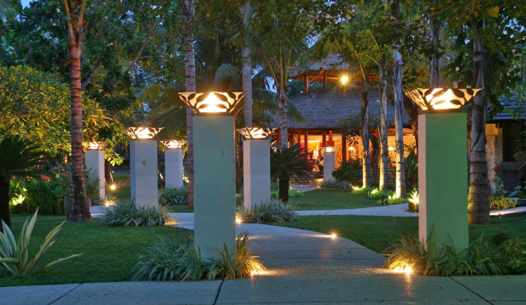 Zahrada ubytování Segara Village Hotel