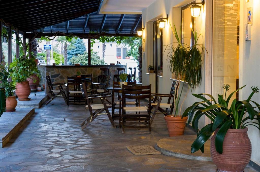 Nepheli Apartments and Studios - 1