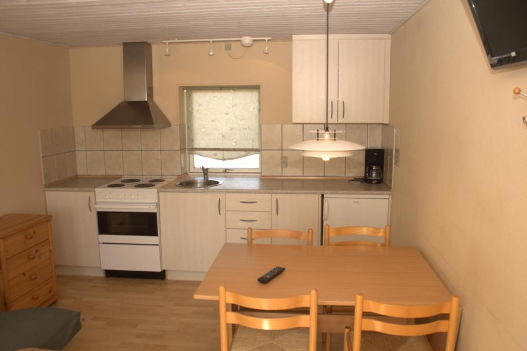 Kuchyň nebo kuchyňský kout v ubytování Sorø Camping & Cottages