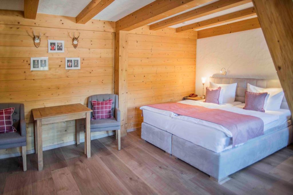 Postel nebo postele na pokoji v ubytování Kaisers Tanne - Premium Alles Inklusive Hotel