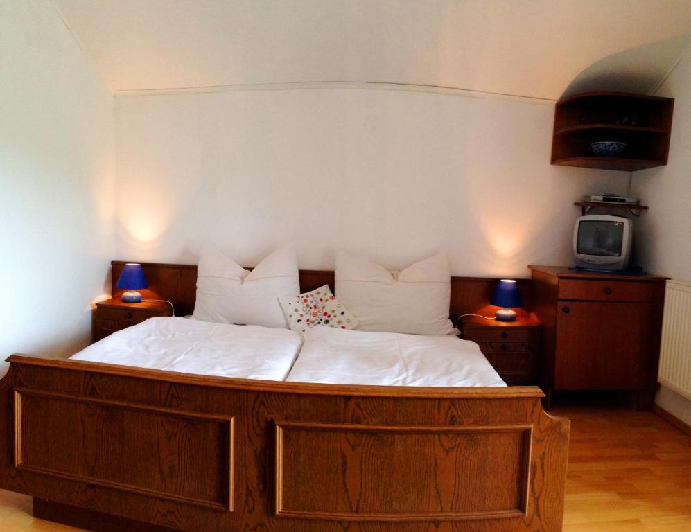 Postel nebo postele na pokoji v ubytování Apartments Urschitz