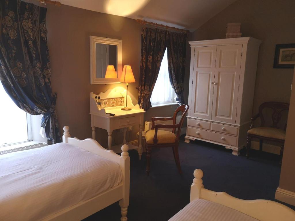O'Neills Victorian Pub & Townhouse - Twin Room